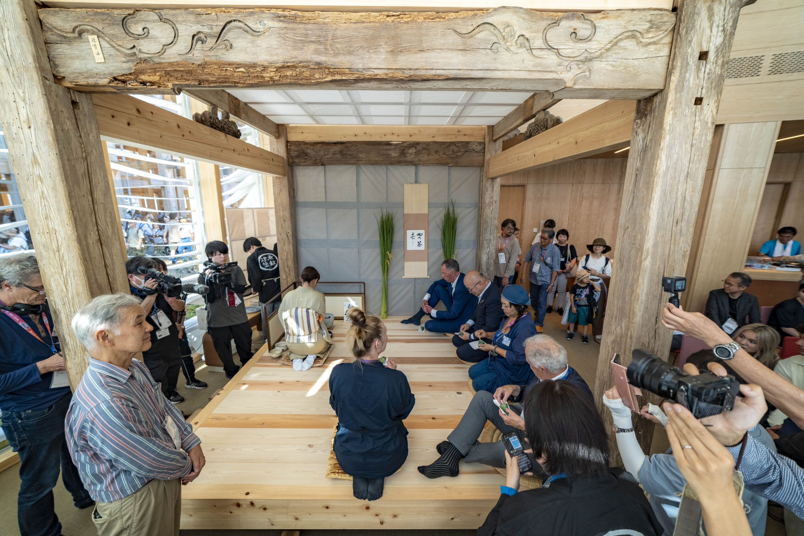 2025-10-01 1342 DSC04330b